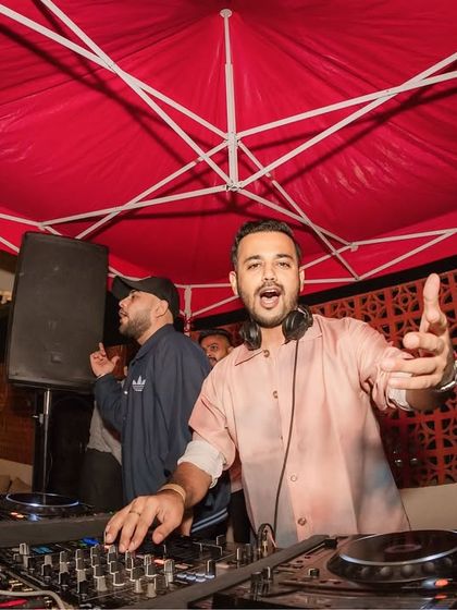 Crowd Control: The MC Experience photo 6