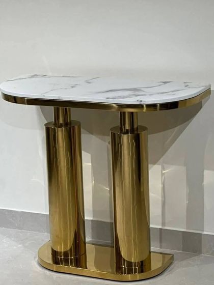 Coffee, Side & Console Tables photo 24