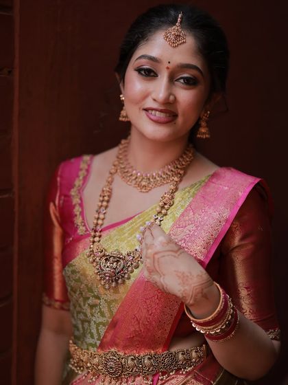 Makeover by Pragna Gangadhar - Bridal Makeup & Hair Styling Classic South Indian Bridal Looks photo 19