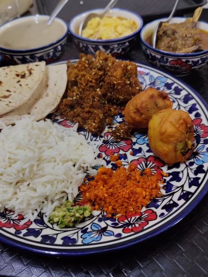 A beautiful Maharashtrian thali served at my pop-up in Lucknow. It was such a joy to bring these flavours, like the spicy mutton and fragrant rice, to the city of Nawabs.