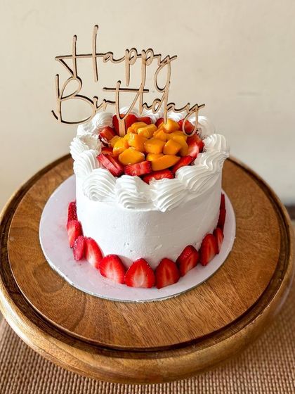 Gobble Cake - Designer & Bento Cakes Elegant Buttercream & Floral Art photo 47