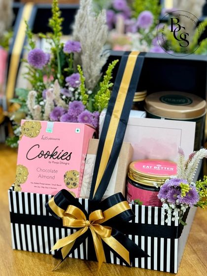 Corporate & Thank You Hampers photo 14