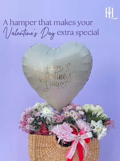 A full view of the jute bag Valentine's hamper, a perfect gift that is both beautiful and eco-friendly.