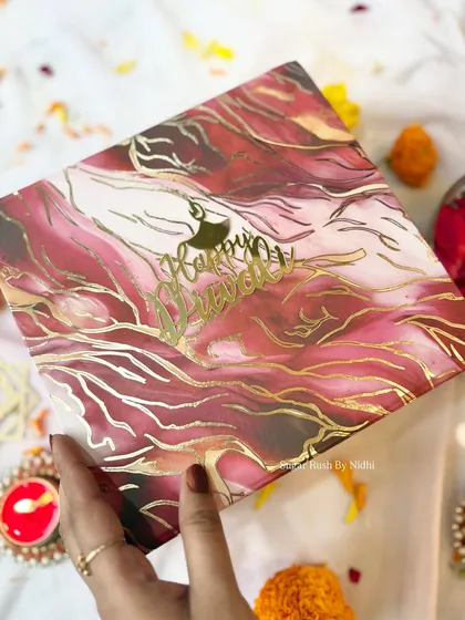 The stunning marble-patterned box for my 'Diwali Delight' hamper. I believe the gift should be beautiful inside and out.