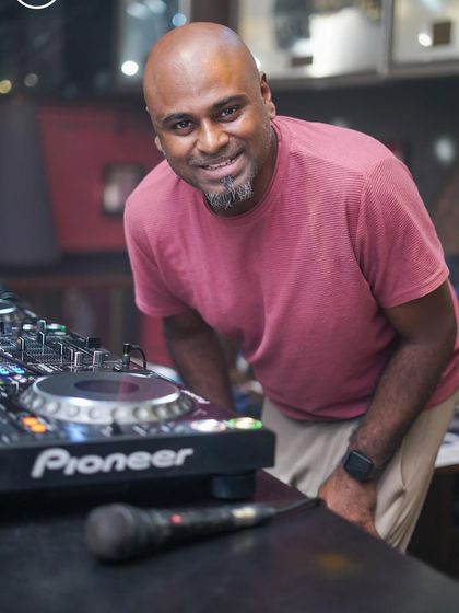 A shot of me at the decks at Hardrock Cafe, one of Bangalore's most iconic venues.