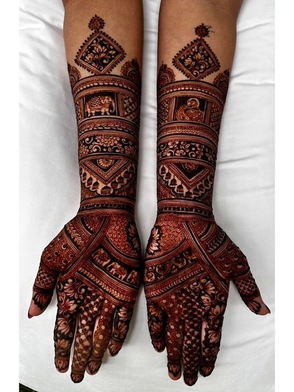 Shaik Tabassum - Bridal & Wedding Mehendi Artistry Traditional Indian Artistry photo 15