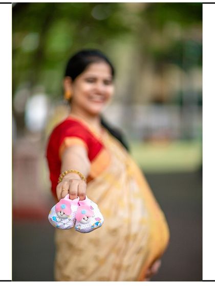 Solo Maternity Portraits photo 77