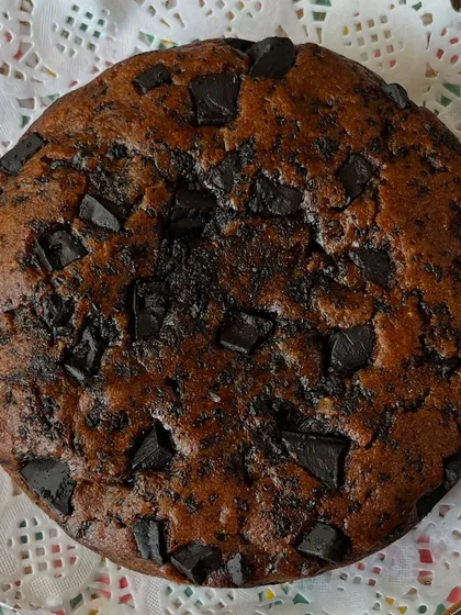 A simple, pure, and delicious Jain-friendly chocolate cake. It’s full of flavour and made with ingredients you can trust.