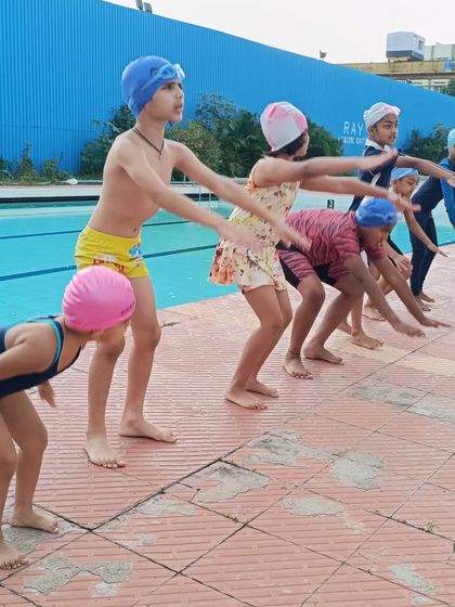 Ray Center - Swimming Lessons Learn to Swim: Your First Splash photo 28