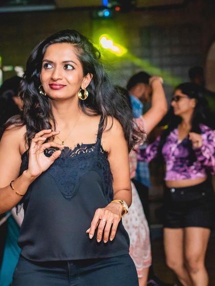 A guest dancing at TYD.