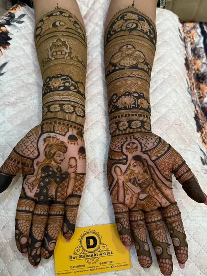 We specialize in telling your story through mehndi. This custom Karwa Chauth design features a detailed portrait of a couple, making the festival even more personal and memorable.