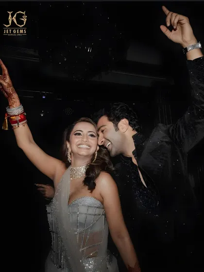 A sparkling night to remember for the beautiful Alekha Advani and Aadar Jain. I was so happy to see her shining like a constellation in my exquisite diamond necklace on her special day.