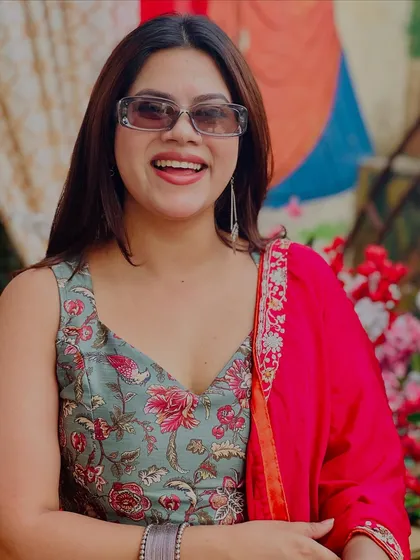 A candid happy moment from a 'Gud Naal Ishq Mitha' themed event. My job is to spread smiles.
