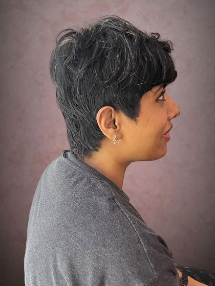 Rohit - Haircuts Chic Short Cuts: Bobs & Pixies photo 6