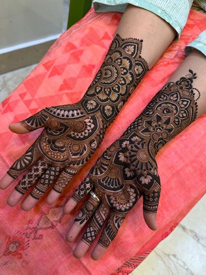 Abhishek Kumar - Bridal Mehndi Full Bridal Mehndi (Hands & Arms) photo 48