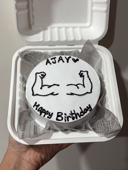 Custom Bento Cakes: Mini Cakes, Big Feelings photo 4