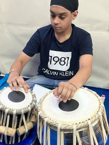We ensure our students learn on high-quality, professional-grade tablas for the best tonal quality and learning experience.