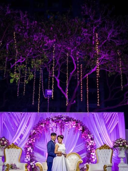 Artistic Portraits: Your Love Story, Beautifully Framed photo 3