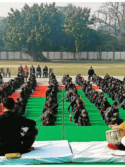 Performing for a large assembly of students in an open-air setting for SPIC MACAY in Indore. Bringing classical music out of the concert hall and to new audiences is a fundamental part of my work.