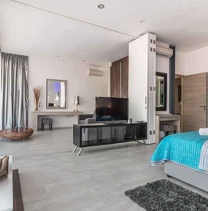 Colormade - Residential & Commercial Painting Complete Interior Painting photo 8