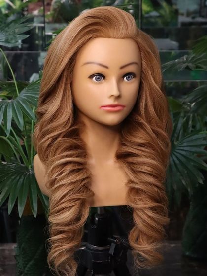 Sunil Kumar - Special Occasion Hairstyling Glamorous Open & Half-Up Styles photo 61