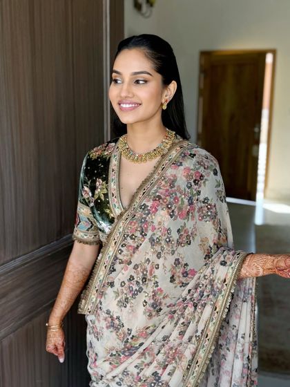 Another angle of the soft glam look for a welcome lunch. Notice how the makeup looks fresh and radiant even in bright, natural light.