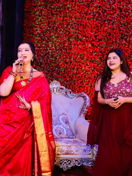 Here, the guest of honor takes the mic to share a few words. It's important to create space for these spontaneous, heartfelt moments.