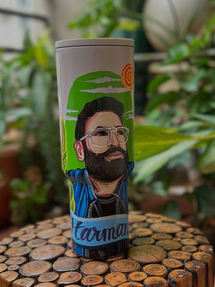 Another order from the week: a personalized insulated sipper for Harman.