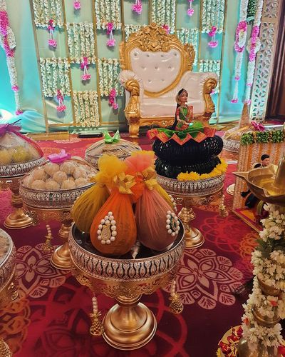Ceremonial Platter Decoration