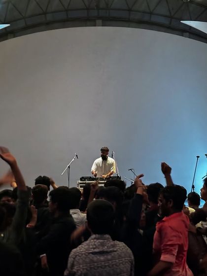 Vasishth - Live DJ Services College Fest Domination photo 16