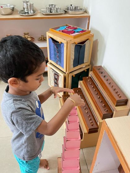 Siksha Montessori - Montessori Preschool & Kindergarten (Ages 2.5-6) Sensorial Exploration: Learning Through the Senses photo 7