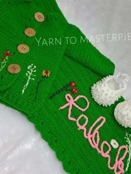 I love making gifts that are truly personal. This custom set features a cozy green sweater and a matching blanket, both personalized with the baby's name, 'Rabia', crocheted right into the design.