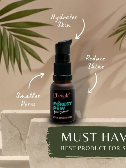 The Forest Dew Face Serum is a must-have for oily and combination skin. This product is expertly formulated to hydrate your skin, which helps reduce shine by balancing oil production. With consistent use, you'll notice smaller-looking pores and a smoother complexion.