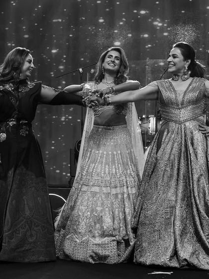 A beautiful moment of friendship and family. The bride with her mother and mother-in-law, a perfect portrait of two families becoming one.