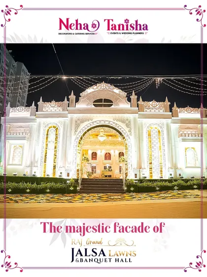 The majestic facade of Raj Grand Jalsa Lawns is the first thing your guests will see. Its intricate architecture, illuminated at night, promises a night of grandeur and makes for a spectacular photo backdrop for any large-scale event.