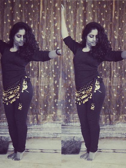 Another pose from my belly dance series. This dance form is amazing for building core strength and expressing feminine energy.