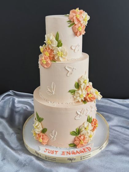 The Bakistry - Custom & Designer Cakes Elegant Cakes for Milestone Moments photo 19