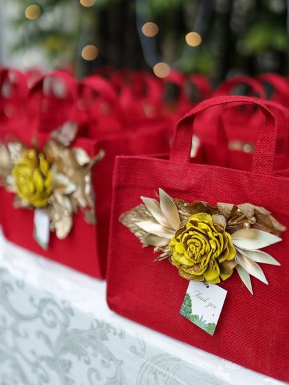 The Art of Detail: Centerpieces & Ambiance photo 12