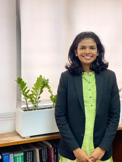 Say hello to Dharsini! We are proud to have her as a skilled Associate at A&Y Partners, contributing to our corporate and commercial litigation practice.