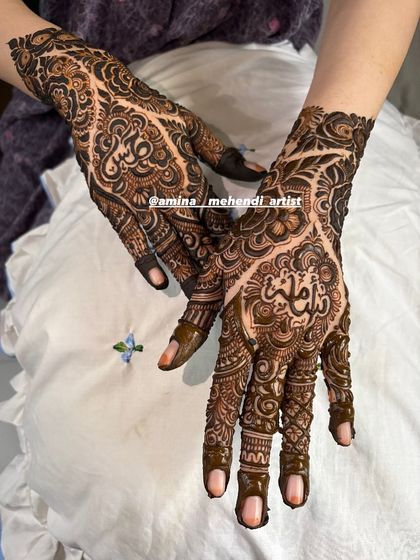This is an example of my signature full-arm floral mehendi. I love creating dense, intricate patterns with elements like roses, paisleys, and detailed fillers to give you a rich and traditional look for any celebration.