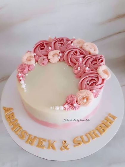 Cake Studio by Menakshi - Special Occasion Cakes Wedding & Engagement Cakes photo 12