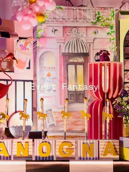 Another view of the Parisian stage, showing the checkered floor and custom name blocks.