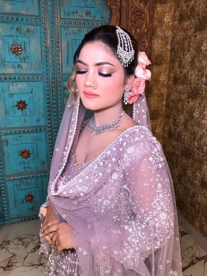 Modern & Pastel Brides photo 9