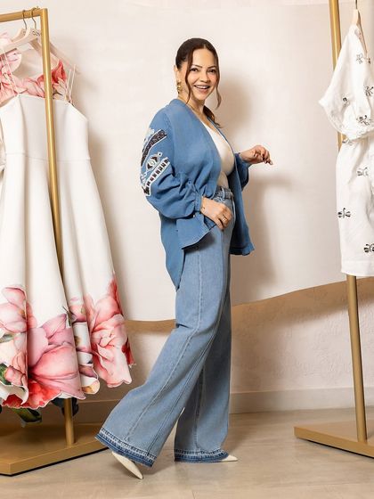 A versatile and stylish look for Deanne Panday. Here, we paired a casual denim outfit with a clean, fresh makeup look and a simple, elegant hairstyle, proving that glamour can be effortless.