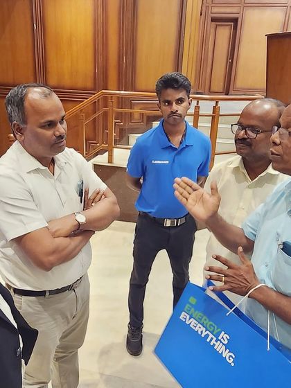 My team member discussing solutions with textile mill maintenance engineers at our Salem seminar.