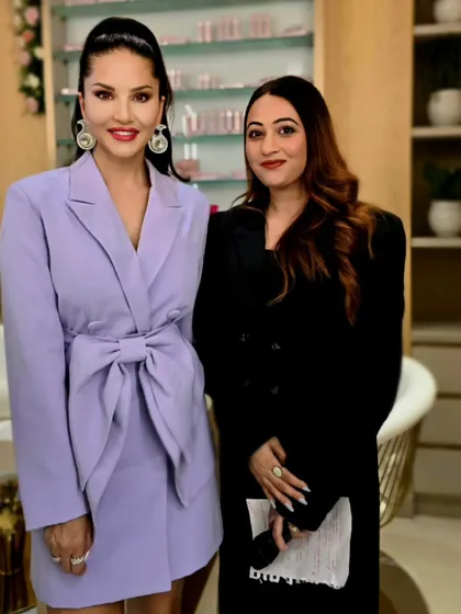 It was an absolute pleasure to host the launch of SS Beauty with the amazing Sunny Leone. I have experience hosting high-profile launch events and working alongside celebrities to ensure a seamless and star-studded show.