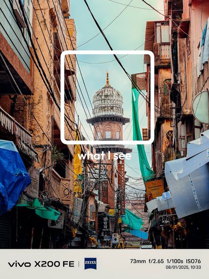 What I see versus what I shoot. Using the telephoto lens on my phone to isolate details, like this mosque dome amidst the chaotic streets of Bhopal.