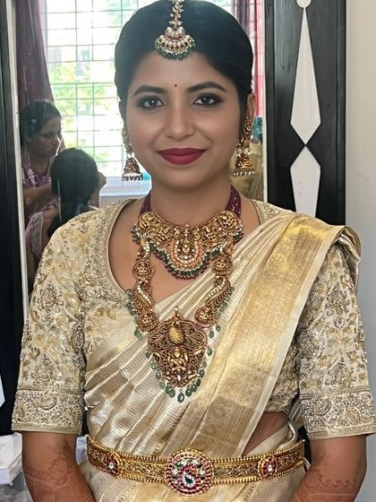 Shwetha Mahadev - Makeup Artistry Training The Art of South Indian Bridal Makeup photo 54