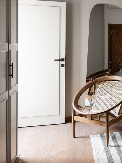 Aakriti Saraf Design - Full-Service Residential Interior Design Private Sanctuaries: Bedrooms photo 83