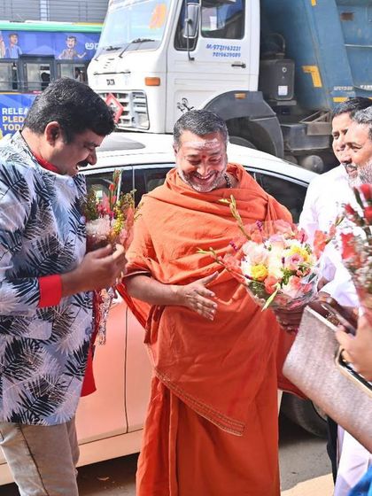 Gopi Mimicry - Celebrity Appearances & Brand Endorsements With Friends, Artists & Dignitaries photo 17